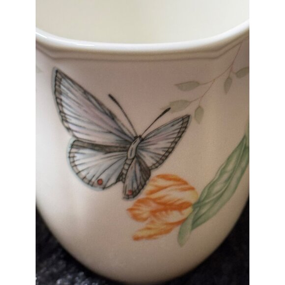 Lenox Butterfly Meadows Fine Bone China Butterfly Floral Coffee Tea Mugs Set 4 - Picture 2 of 12